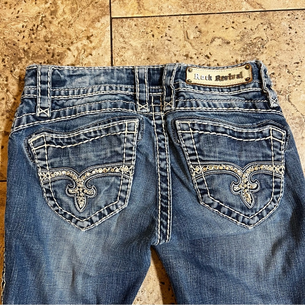 Rock Revival Women’s Amy Boot Capri Jeans Size 26 Embellished